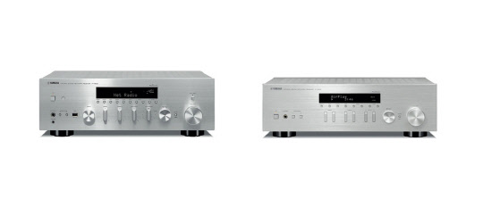 4일 야마하뮤직코리아에서 출시한 리시버 신제품 R-N803과 R-N303 <야마하뮤직코리아 제공>